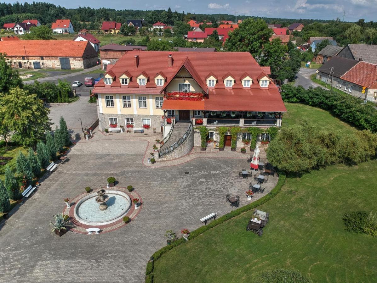 Zespol Palacowo-Parkowy Badzow Polkowice Ngoại thất bức ảnh