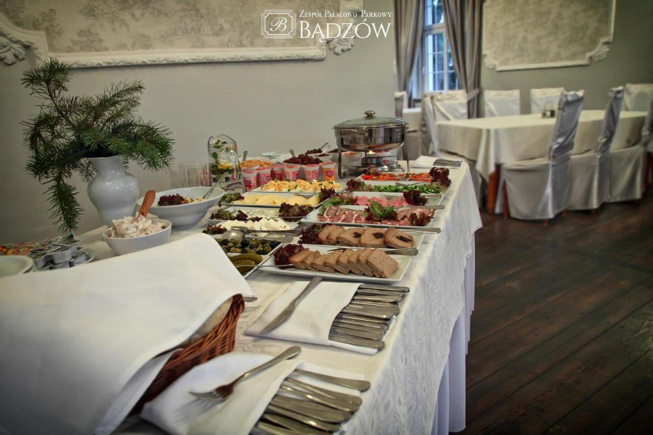Zespol Palacowo-Parkowy Badzow Polkowice Ngoại thất bức ảnh