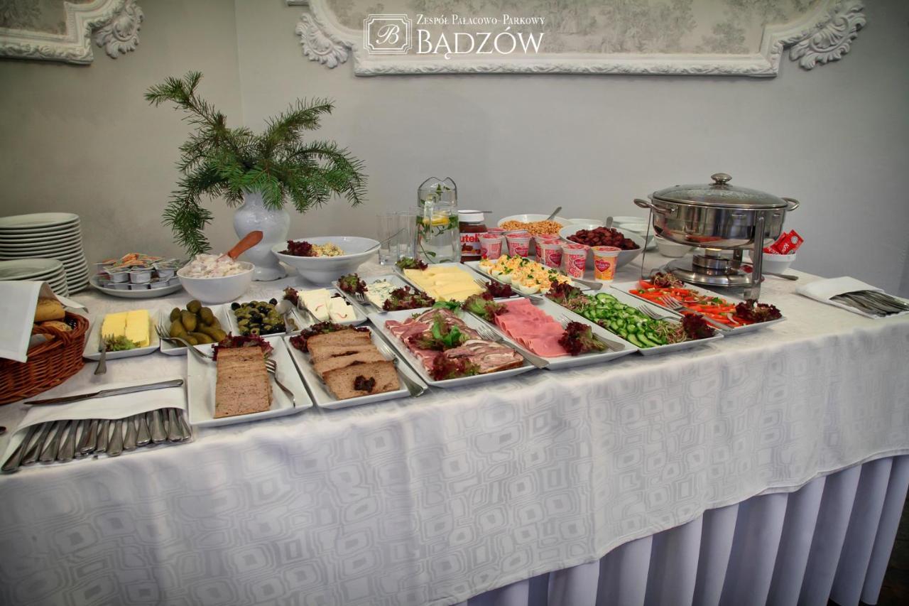 Zespol Palacowo-Parkowy Badzow Polkowice Ngoại thất bức ảnh